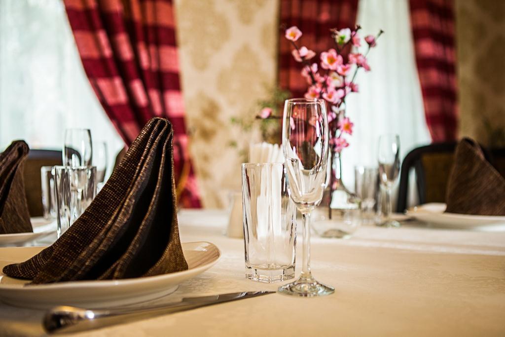 Hotel Topaz Asztana Kültér fotó