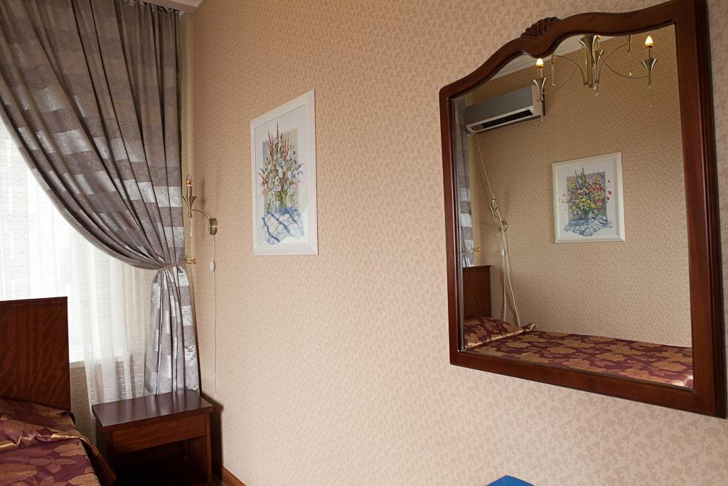 Hotel Topaz Asztana Kültér fotó